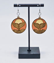 Load image into Gallery viewer, Whale Tail with Sun Earrings
