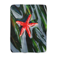 Load image into Gallery viewer, Starfish Fleece Blanket