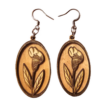 Load image into Gallery viewer, Calla Lilly Earrings
